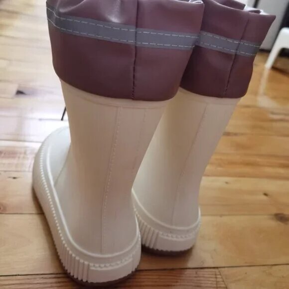 White purple lilac rain boots - Picture 4 of 6